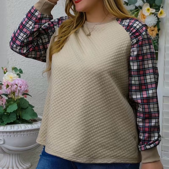 NWT Apricot Textured Top With Plaid Sleeves, Casual, Long Sleeve Blouse - Picture 3 of 11
